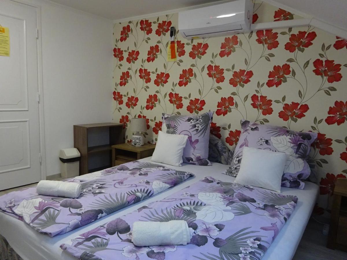 Appartement Era Apartman à Harkány Extérieur photo